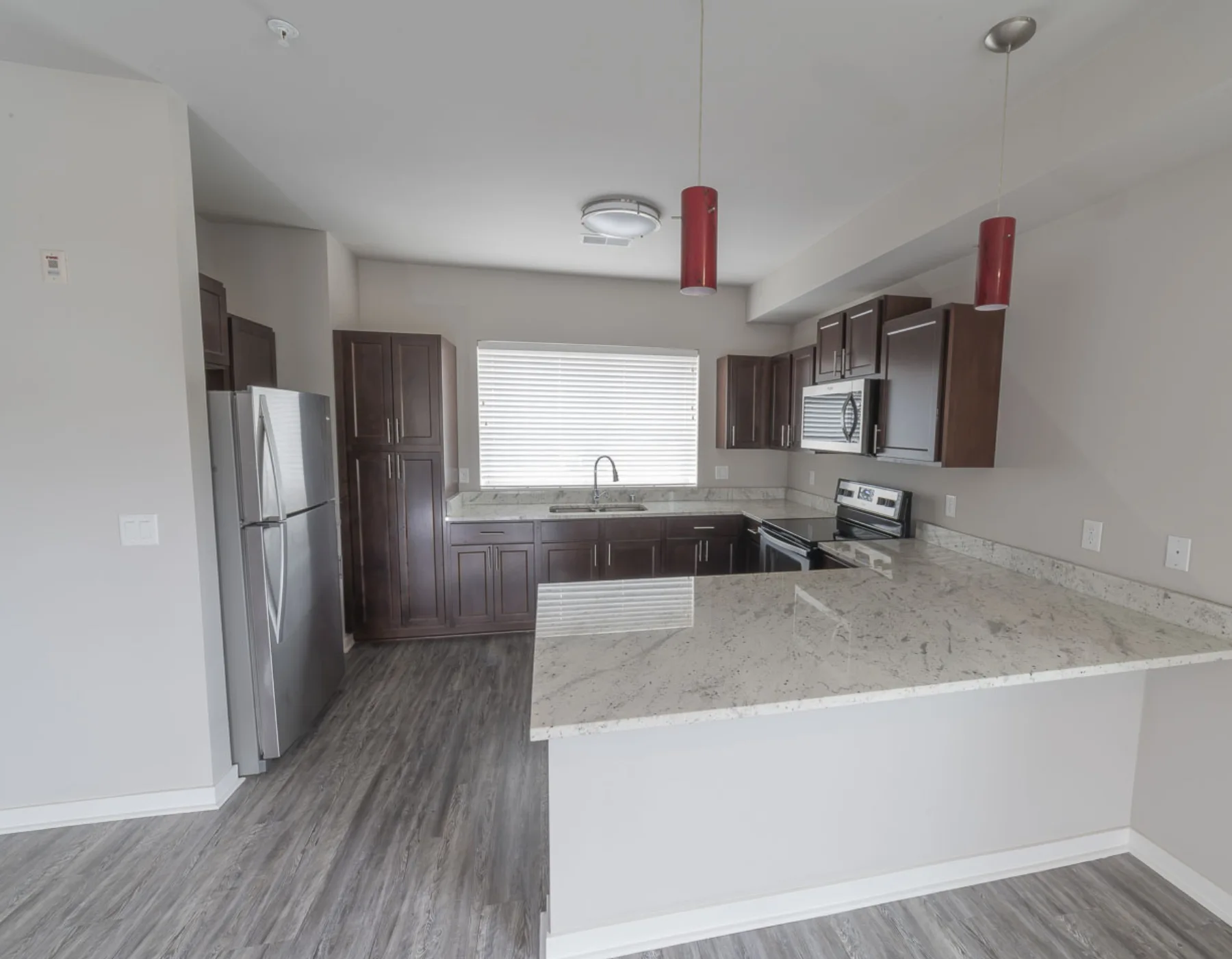 Contemporary Kitchen and Dining Space