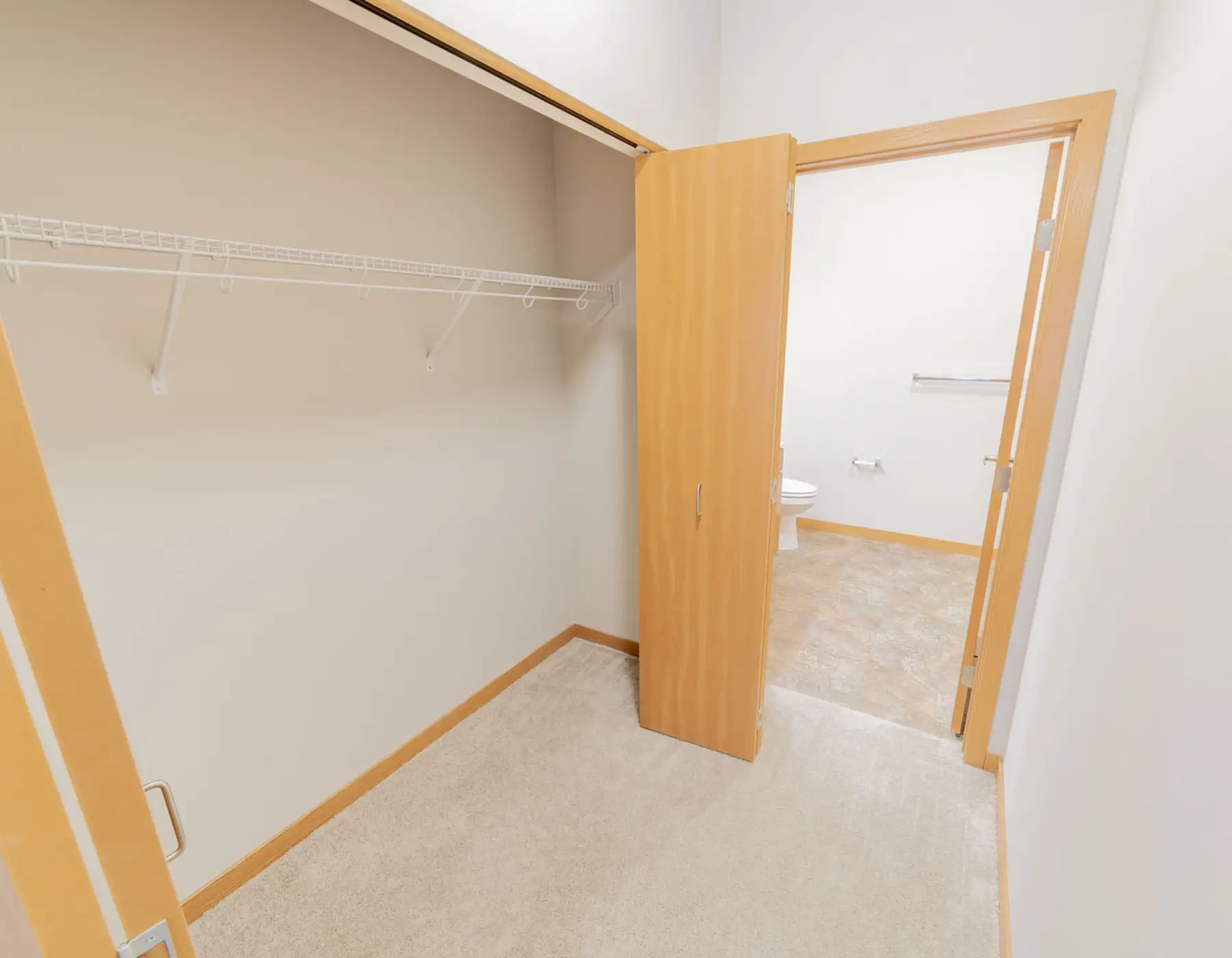 Spacious Apartment Interior Sussex Wisconsin